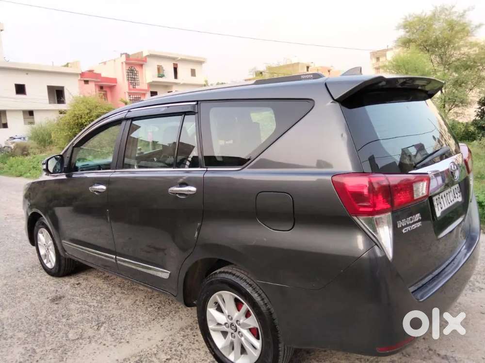 Toyota Innova Crysta Diesel 2016