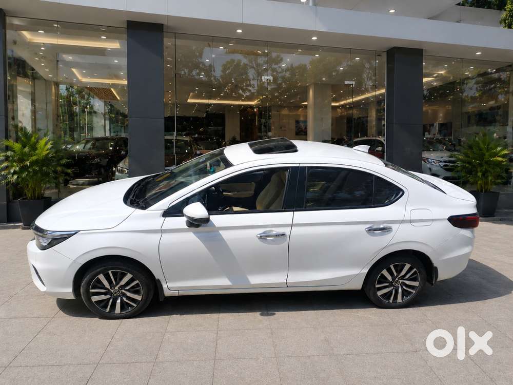 Honda City -delhi Driven, Meticulously Maintained, Showroom Condition.