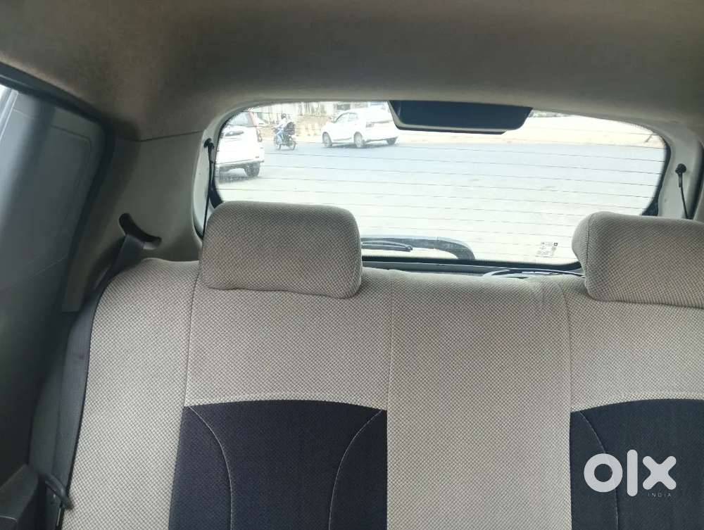 Chevrolet Beat Petrol 2011 Model