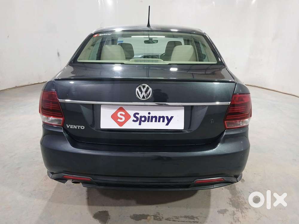 Volkswagen Vento 1.6 Highline, 2020, Petrol