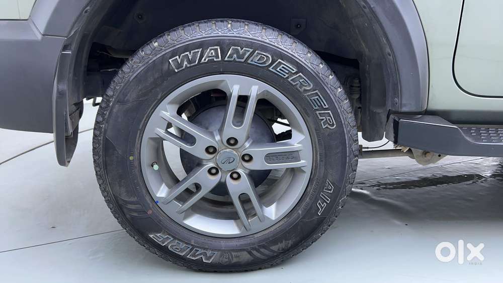 Mahindra Thar 2.0 Lx Hard Top Petrol At 4 Rwd, 2021, Petrol