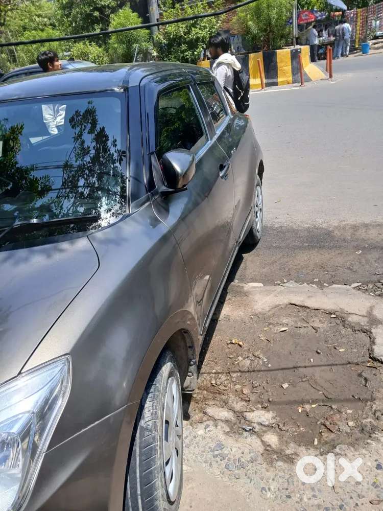 Maruti Suzuki Swift 2023 Cng & Hybrids 45000 Km Driven