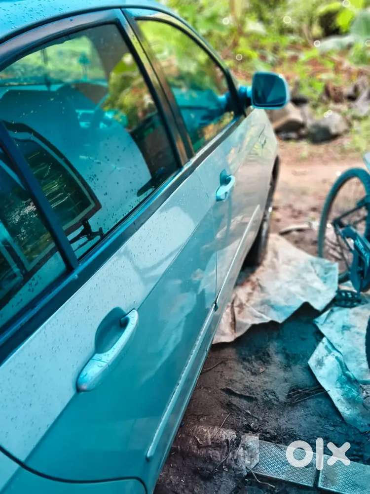 Tata Indica 2011