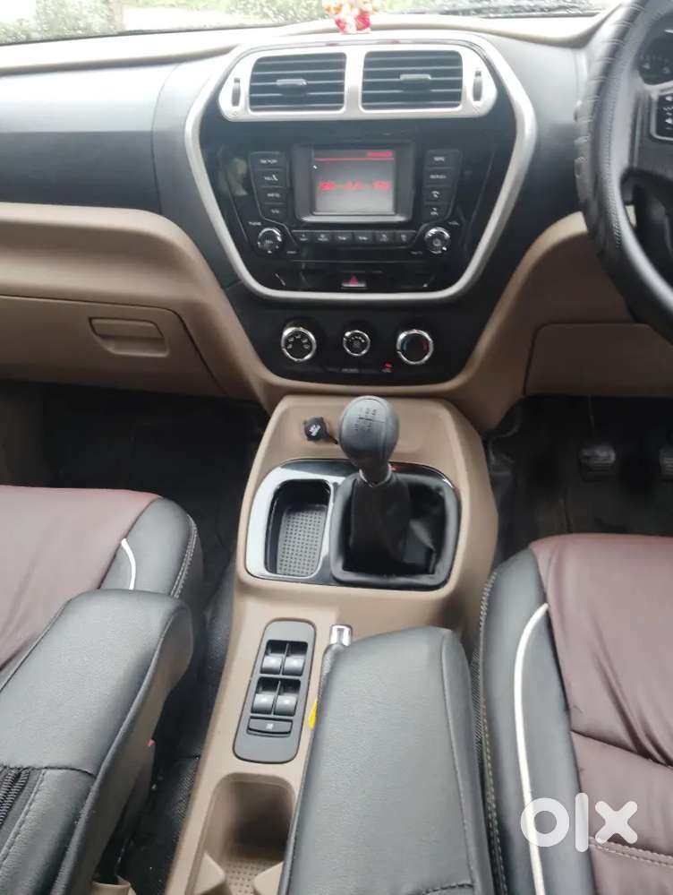 Mahindra Tuv T8 300 2016 Diesel