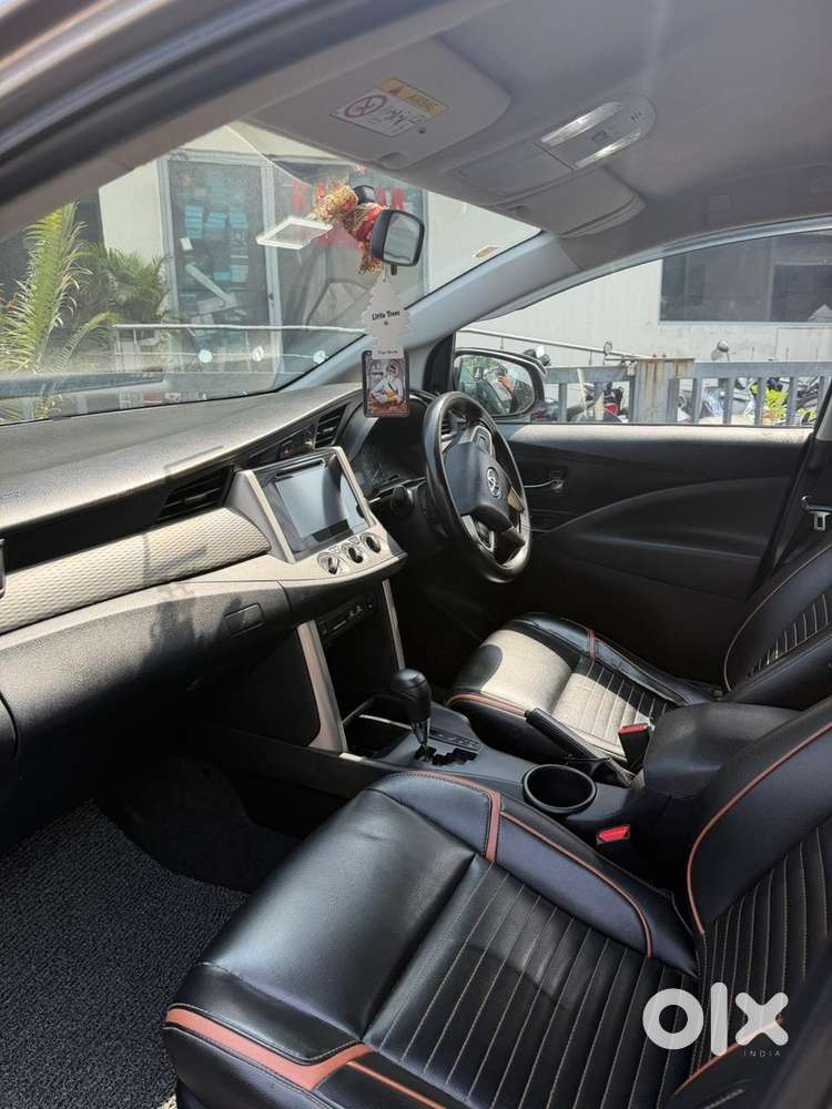 Toyota Innova Crysta 2019