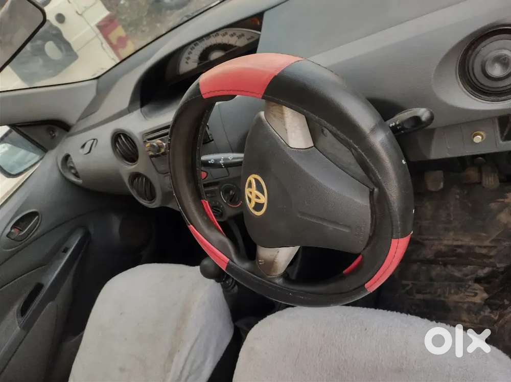 Toyota Etios Liva 2012 Diesel 85000 Km Driven