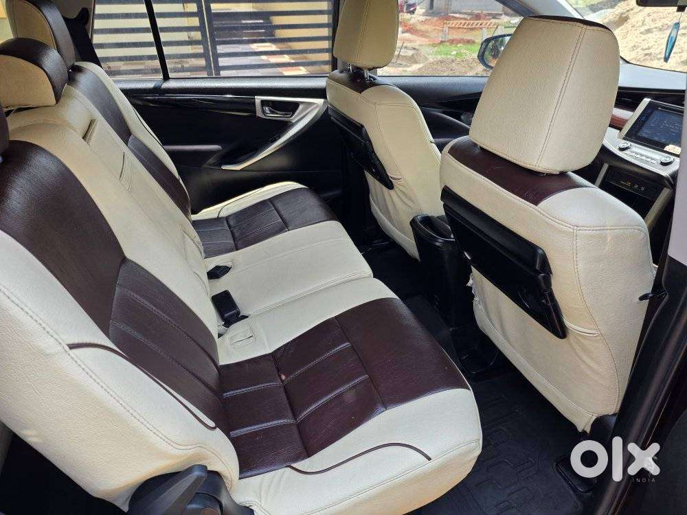 Toyota Innova Crysta 2.4 V, 2018, Diesel
