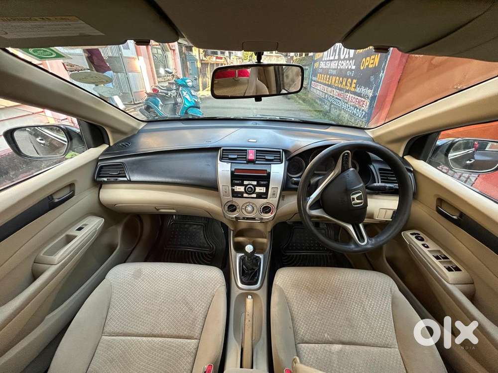 Honda City 1.5 S At, 2011, Petrol