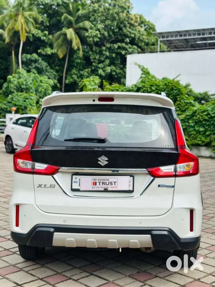 Maruti Suzuki Xl6 1.5 Zeta Mt, 2021, Petrol