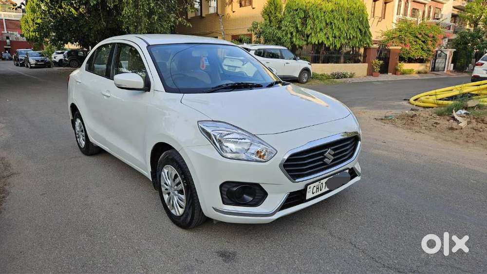 Maruti Suzuki Swift Dzire Vxi Optional, 2018, Petrol