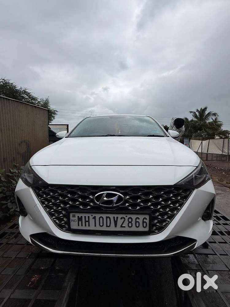 2022 Hyundai Verna Petrol