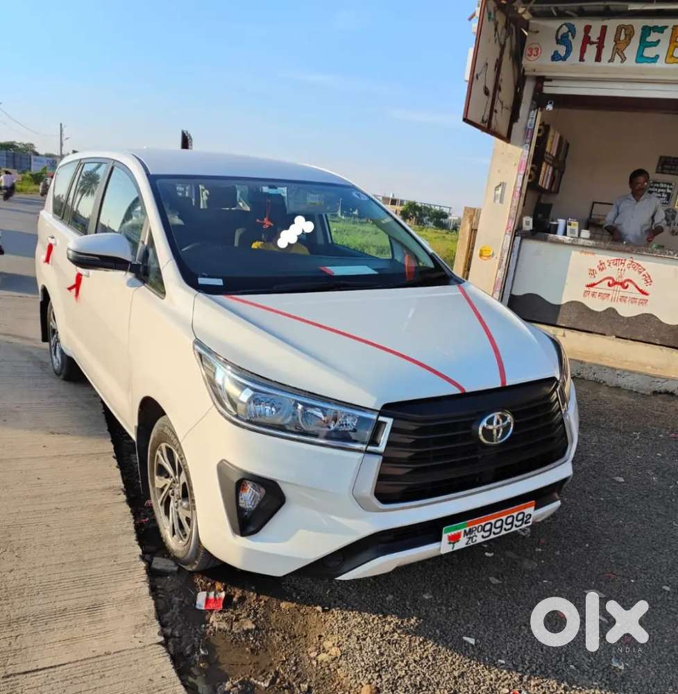 Toyota Innova Crysta 2022 Petrol 52000 Km Driven