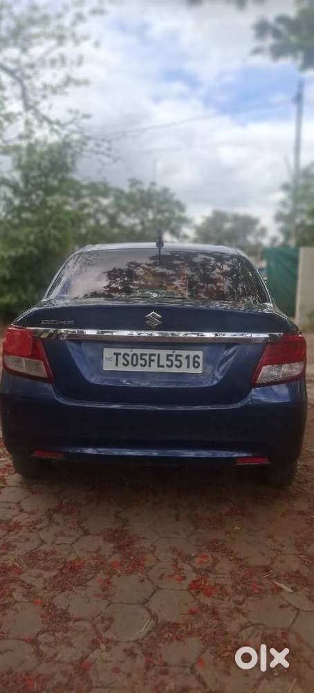 Maruti Suzuki Dzire 1.2 Vxi, 2022, Petrol