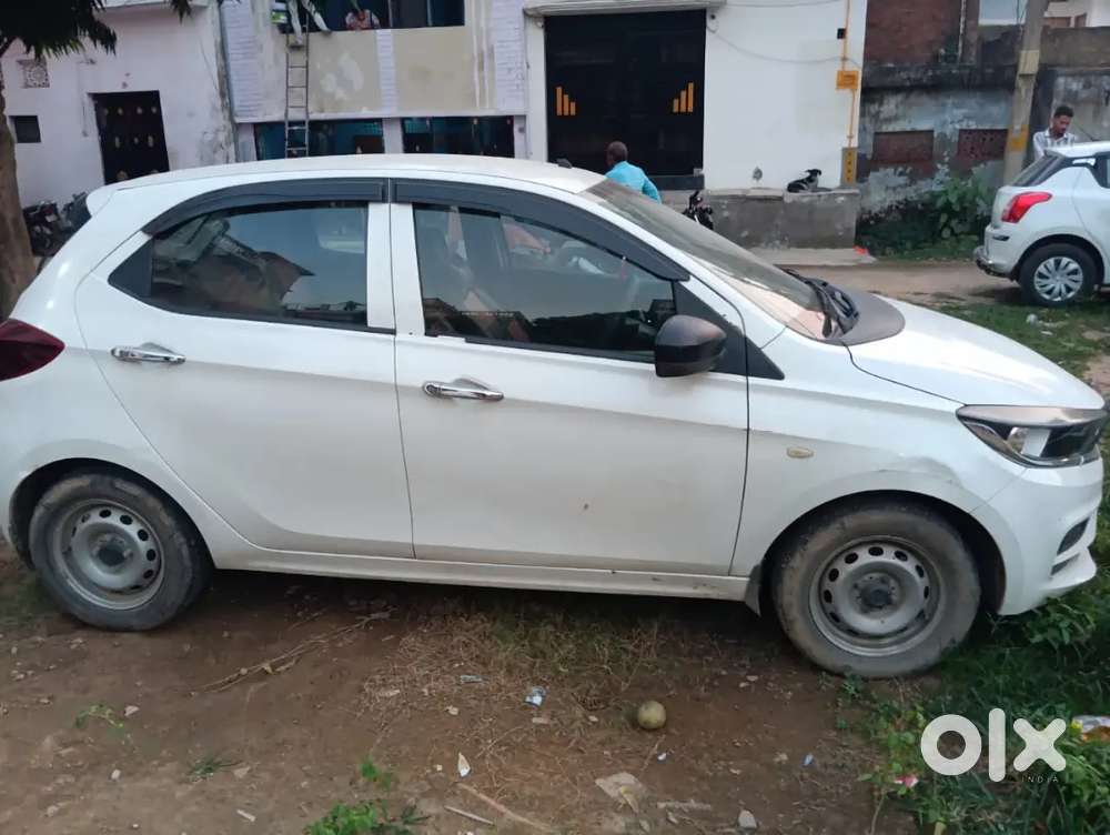 Tata Tiago Revotron Xt 2020 Petrol