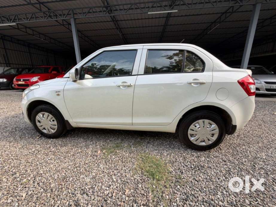 Maruti Suzuki Swift Dzire Lxi Optional-o, 2013, Petrol