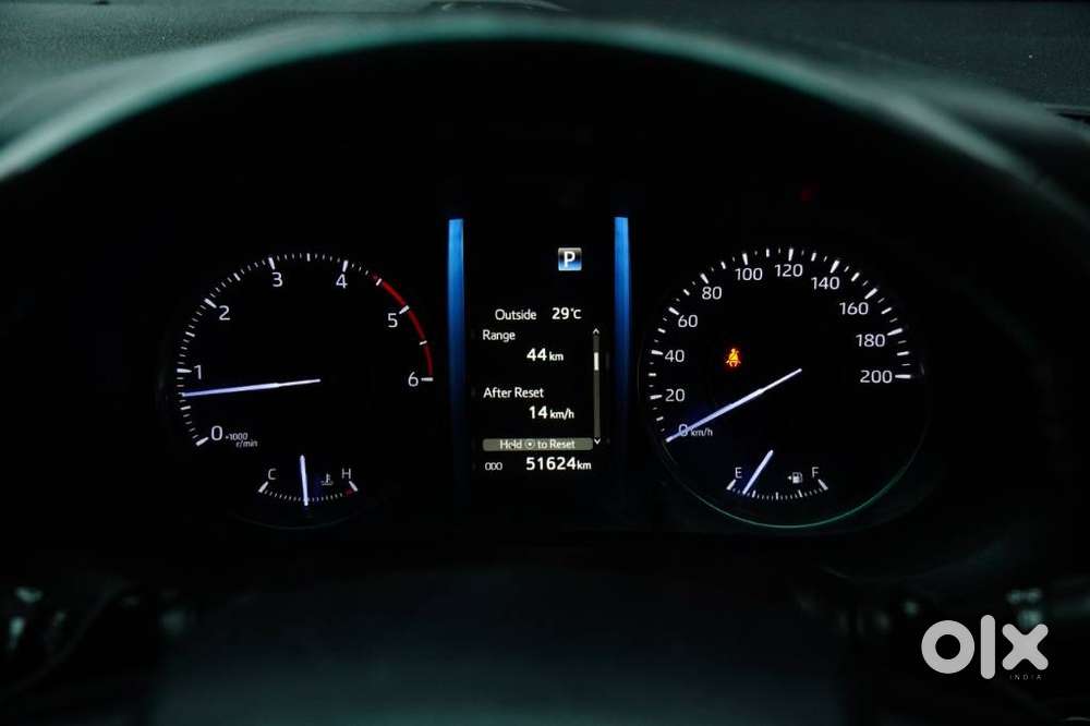 Toyota Fortuner 4x2 At 2.8 Diesel, 2021, Diesel