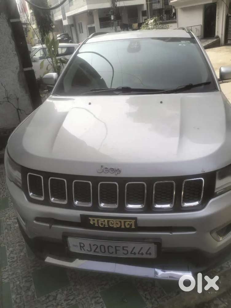 Jeep Compass 2017 Petrol 70000 Km Driven