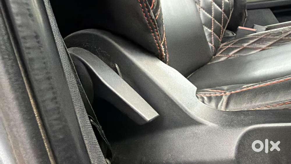Tata Punch Camo Adventure Mt, 2022, Petrol