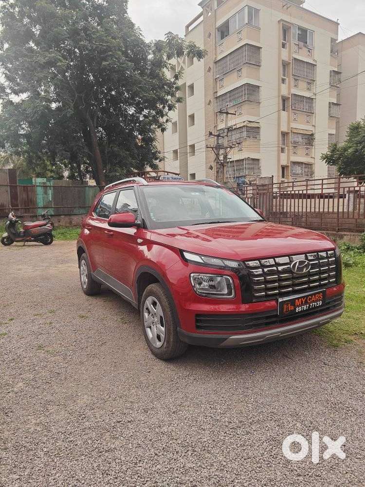 Hyundai Venue S, 2022, Petrol