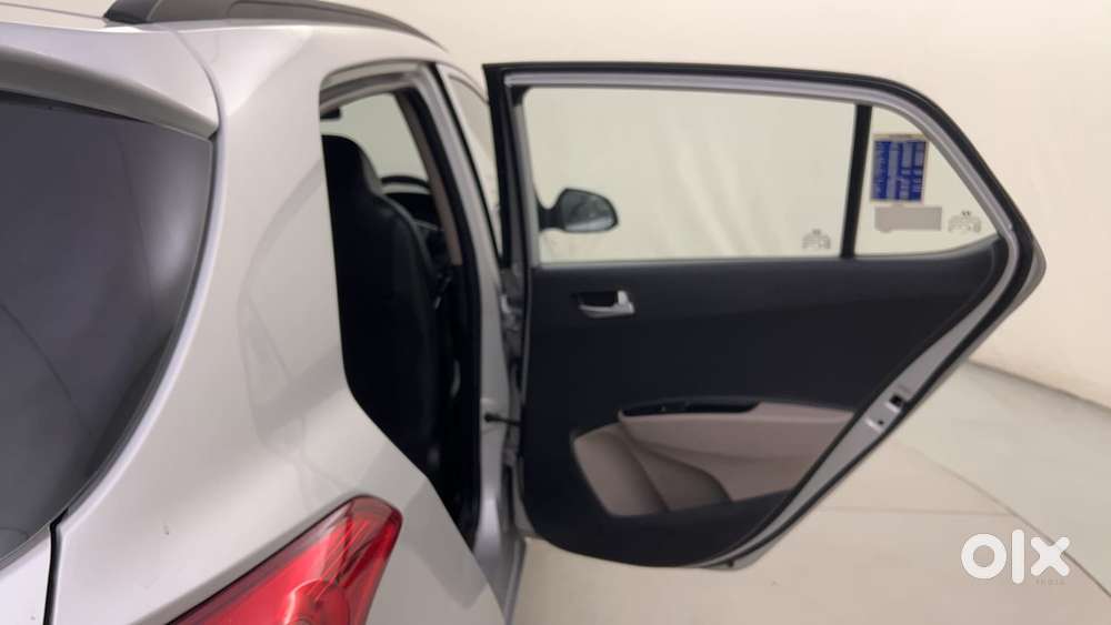 Hyundai Grand I10 [2017-2020] 1.2 Kappa Vtvt Sportz At, 2018, Petrol