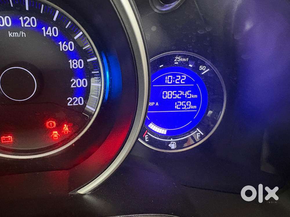 Honda Jazz Petrol 2016 In Excellent Condition
