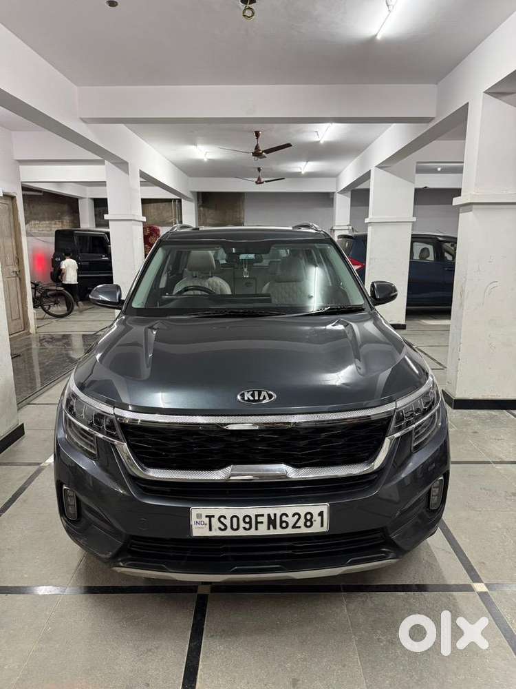 Kia Seltos 2020 Sunroof Variant Petrol Well Maintained