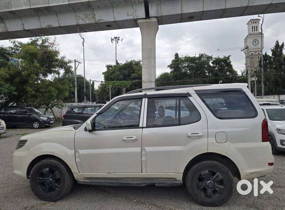 Tata Safari Storme Lx, 2014, Diesel
