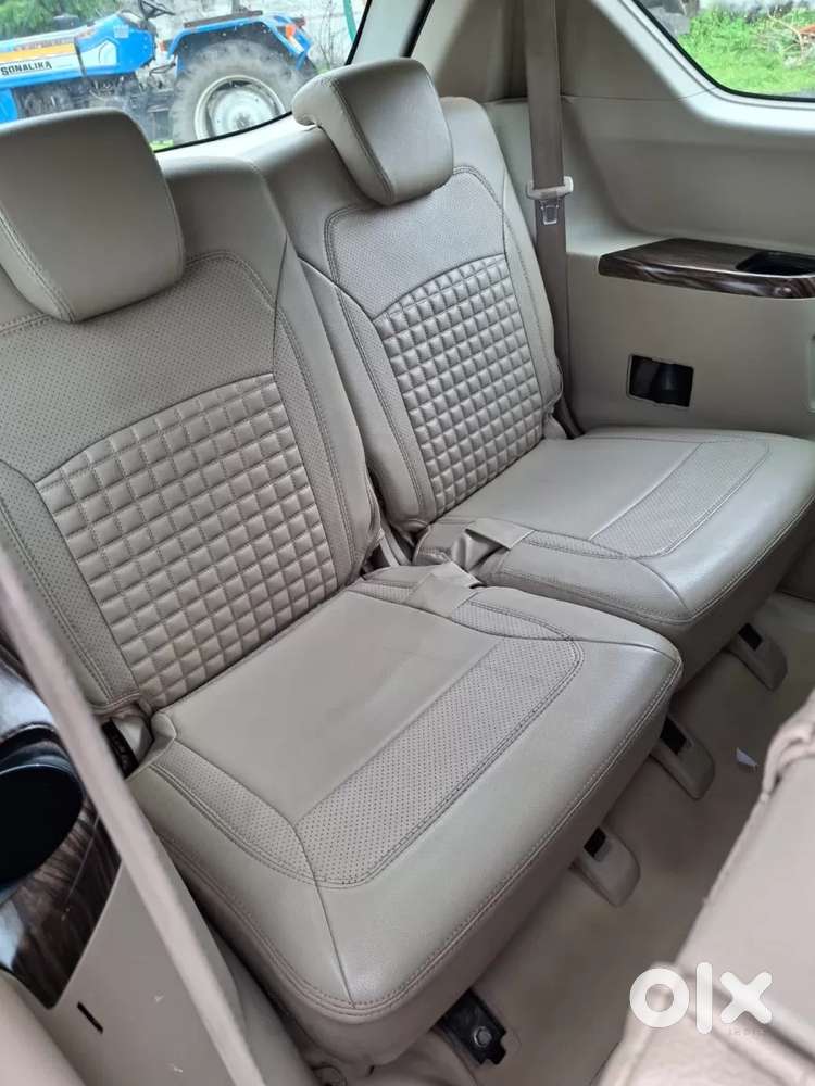 Maruti Suzuki Ertiga 1.5 Vxi, 2022, Petrol