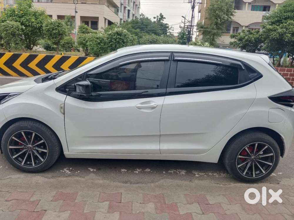 Tata Altroz 1.5 Xe Diesel, 2022, Diesel