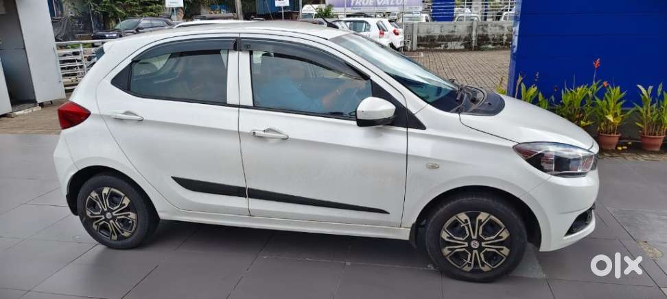 Tata Tiago, 2019, Petrol