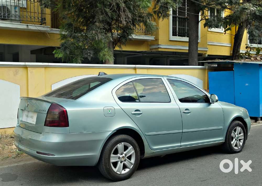 Skoda Laura 1.9 Tdi At Elegance, 2009, Diesel