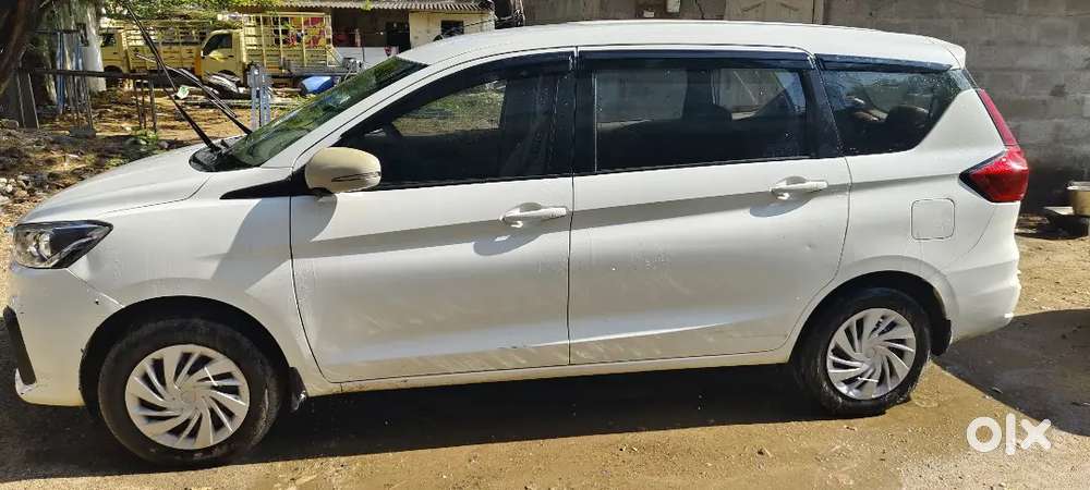 Maruti Suzuki Ertiga 2024 Petrol 54000 Km Driven
