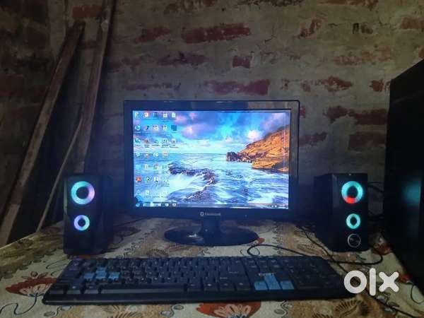 Windows 7 Computer With CPU and monitor