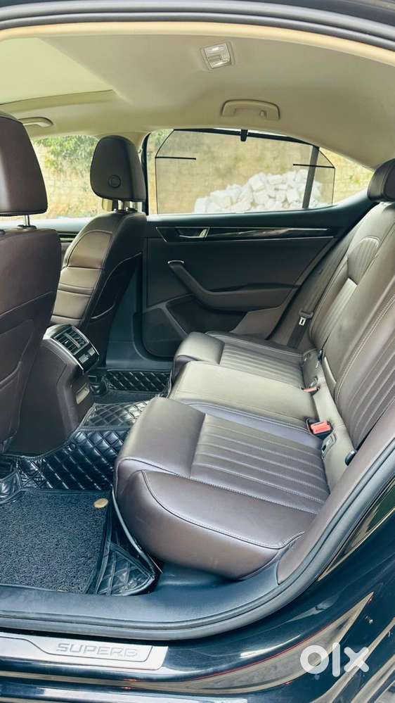 Skoda Superb 2.0 L&k Tsi At, 2020, Petrol