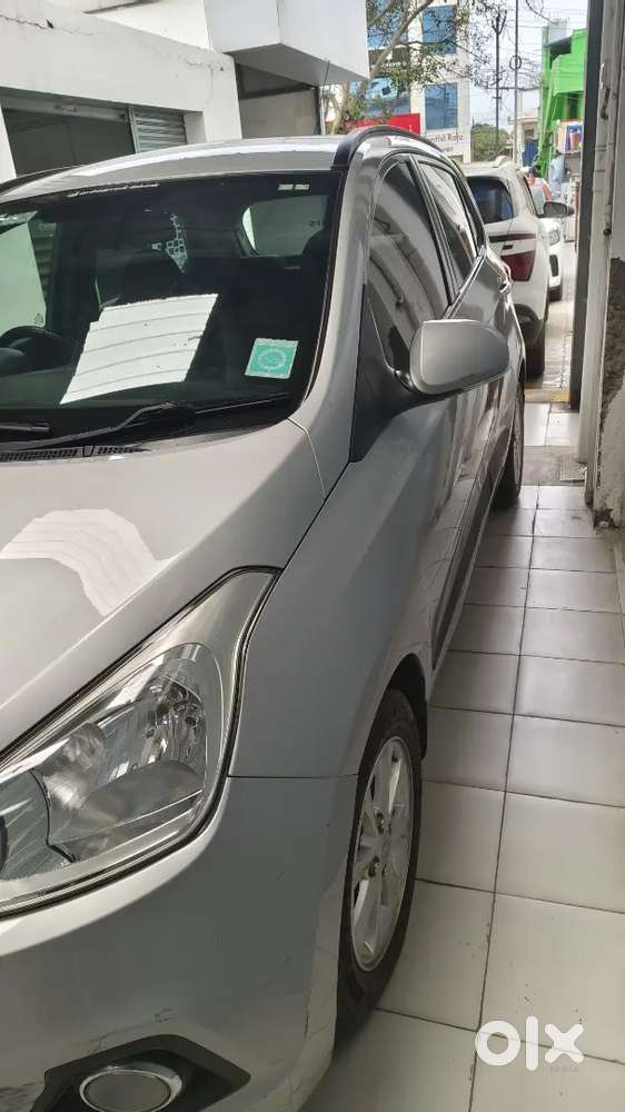 Hyundai Grand I10 Petrol Automatic 2015