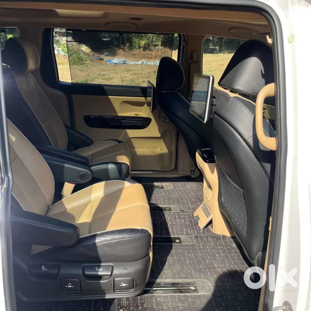 Kia Carnival Limousine, 2021, Diesel