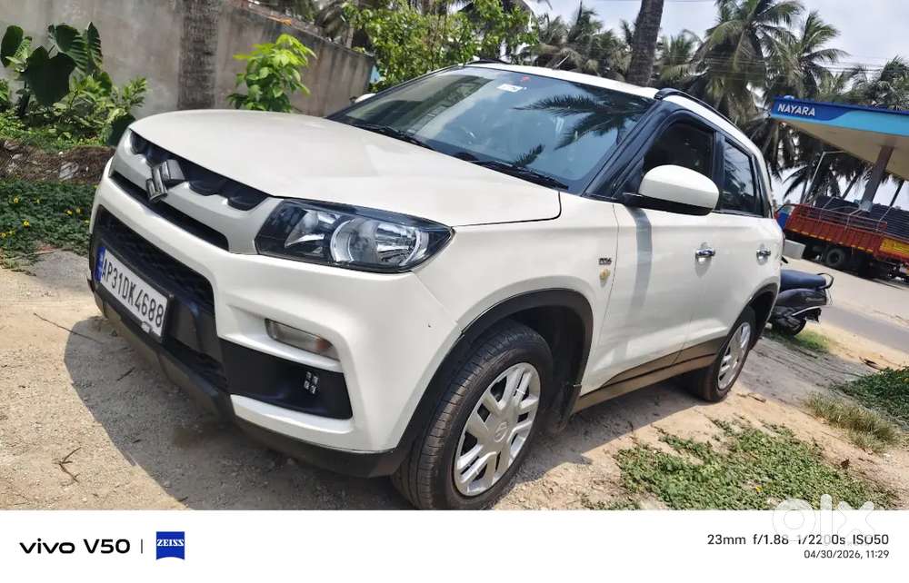 Maruti Suzuki Brezza 2017 Diesel 105000 Km Driven