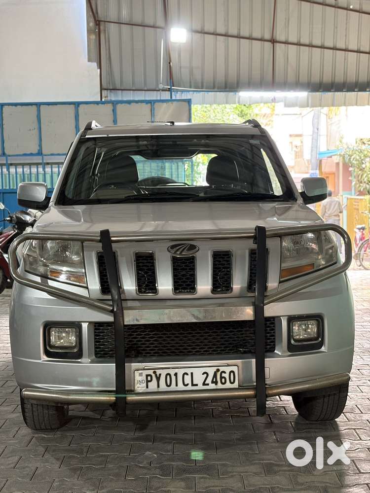 Mahindra Tuv 300 T8, 2016, Diesel