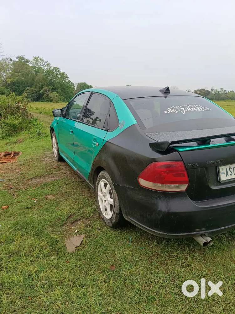 Volkswagen Vento 2016 Petrol 64000 Km Driven