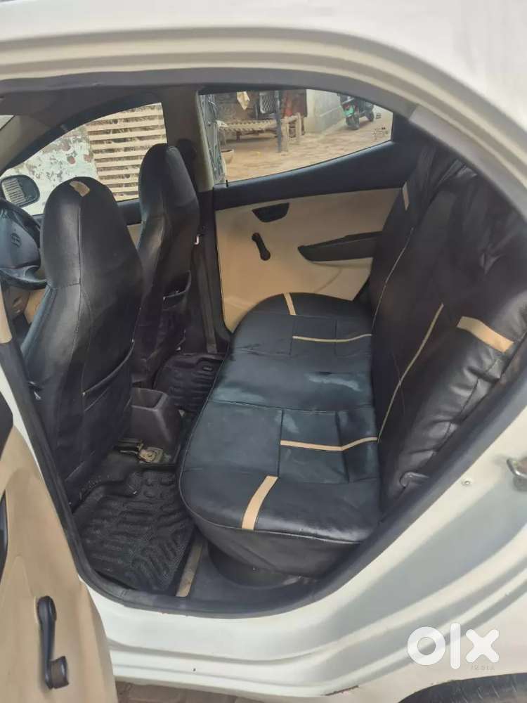Hyundai Eon Magna 2013