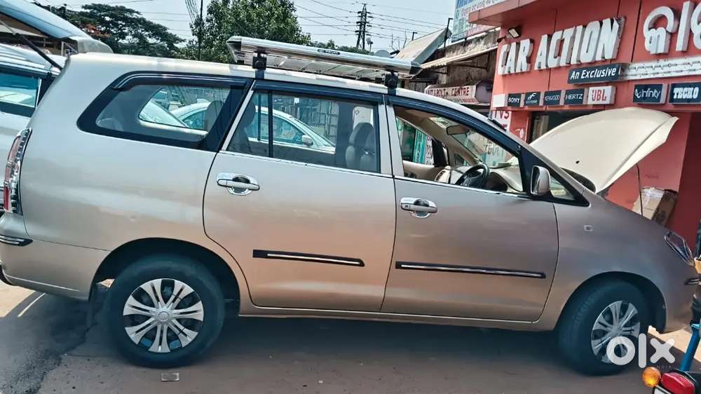 Toyota Innova 2.5 G 2008
