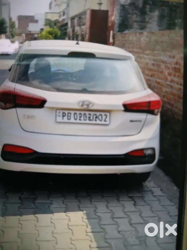 Hyundai I20 2018 Diesel 88000 Km Driven