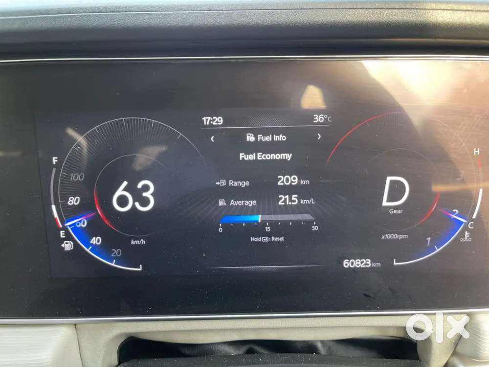 Mahindra Xuv700 Petrol 2023 Automatic