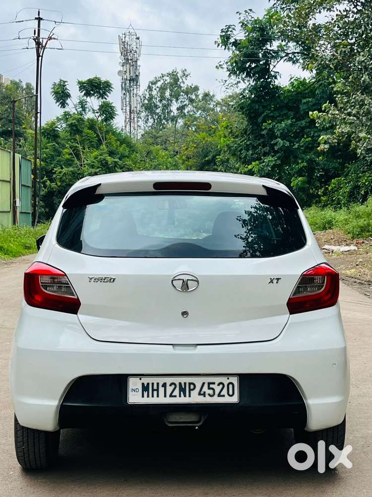 Tata Tiago 1.2 Revotron Xt (o), 2016, Petrol