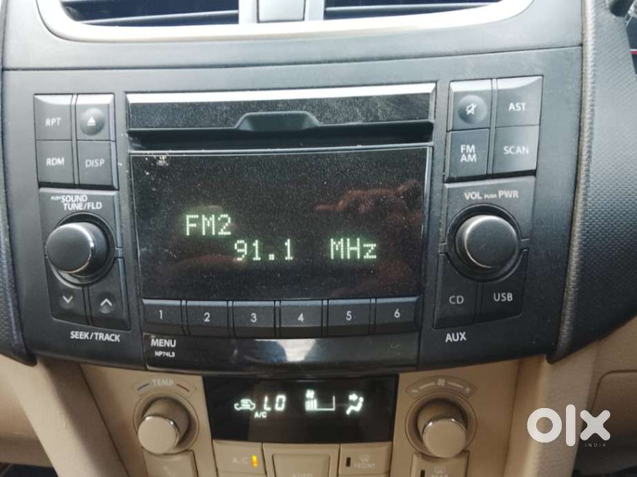 Maruti Suzuki Swift Dzire 1.2 Zxi Bsiv, 2014, Petrol