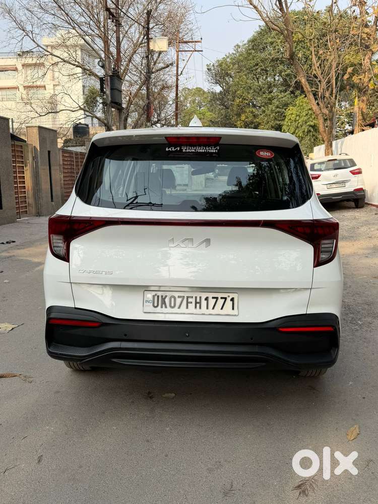 Kia Carens 1.4 Premium 7 Str, 2022, Petrol