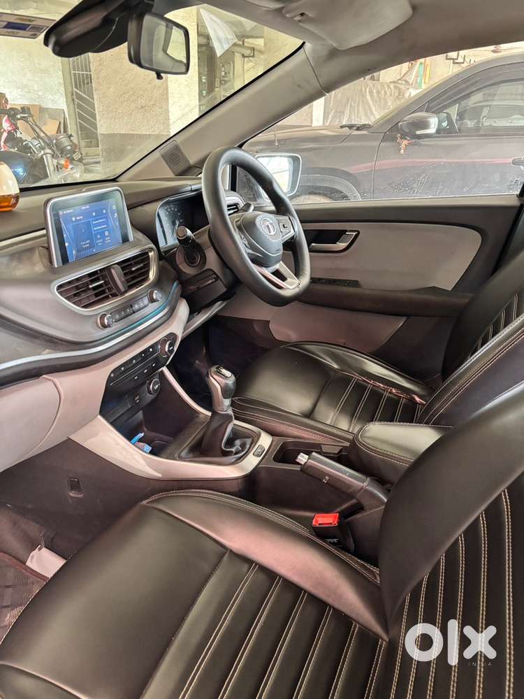 Tata Altoz Petrol 2020