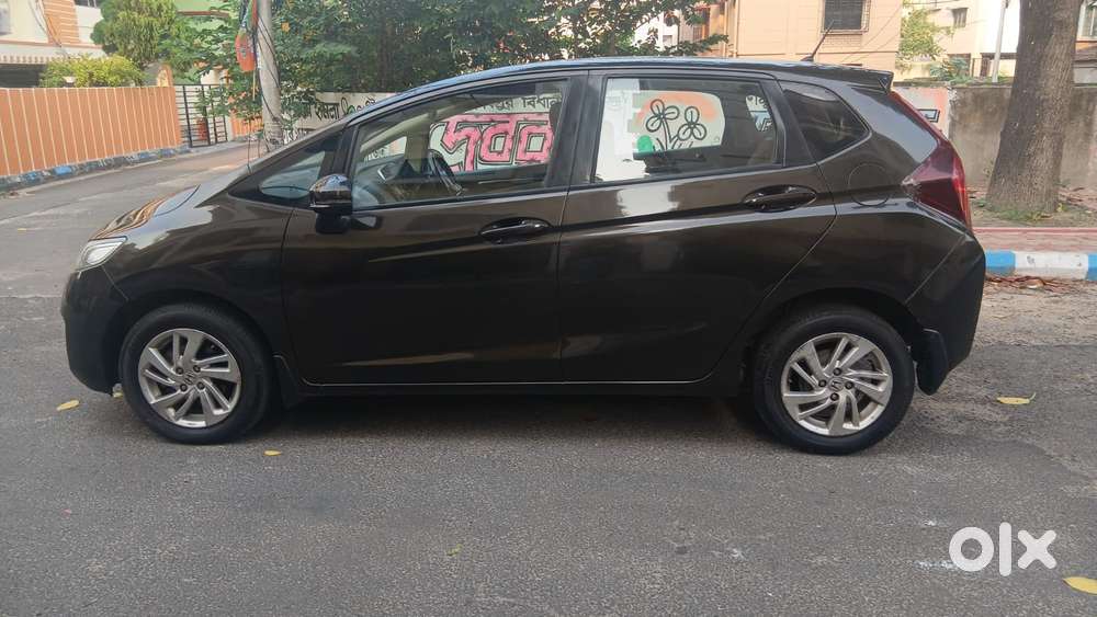 Honda Jazz V Cvt, 2017, Petrol