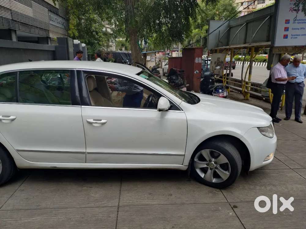 Skoda Superb 2012 Diesel 68000 Km Driven
