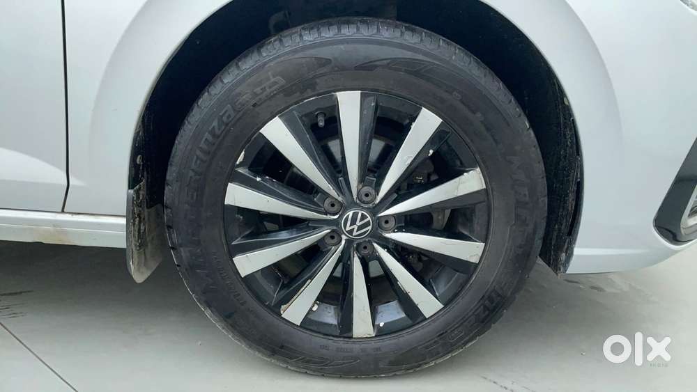 Volkswagen Virtus Highline Plus 1.0 Tsi At, 2022, Petrol